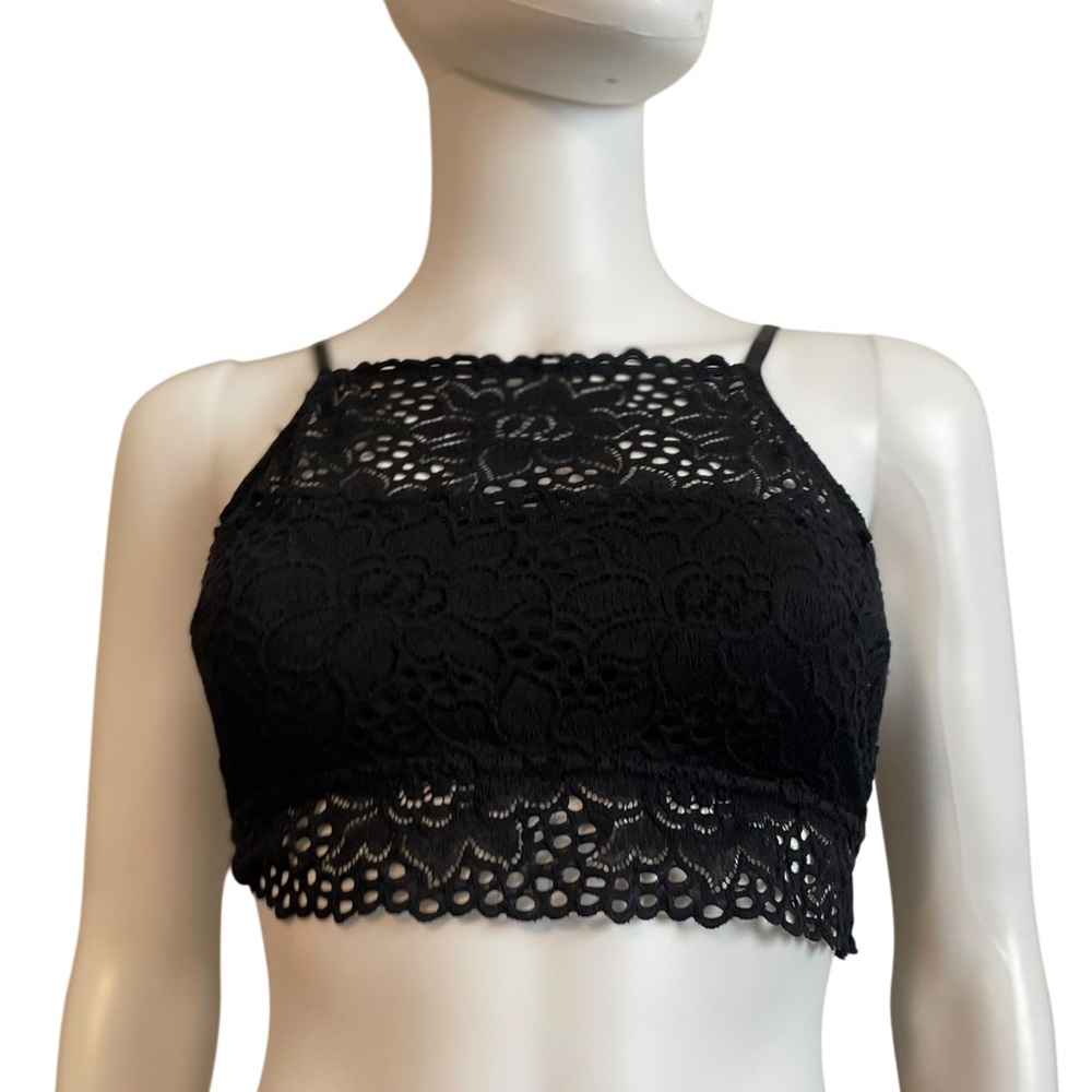 Aerie Black Lace Halter Bralette Top Tank Sz M Boho Sexy Romantic Crochet